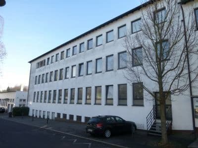 Pronájem bytu 3+1 135 m², Sedanstr. 18, Lüdenscheid Pronájem bytu 3+1 135 m², Sedanstr. 18, Lüdenscheid