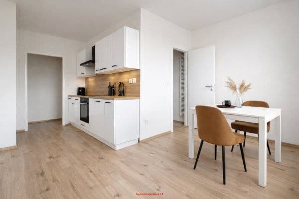 Pronájem bytu 3+1 58 m², Anenská, Frýdek-Místek Pronájem bytu 3+1 58 m², Anenská, Frýdek-Místek
