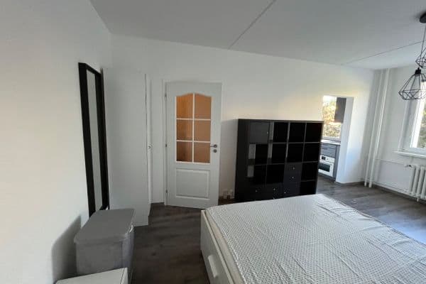 Pronájem bytu 1+kk 29 m², Valentova, Praha Pronájem bytu 1+kk 29 m², Valentova, Praha
