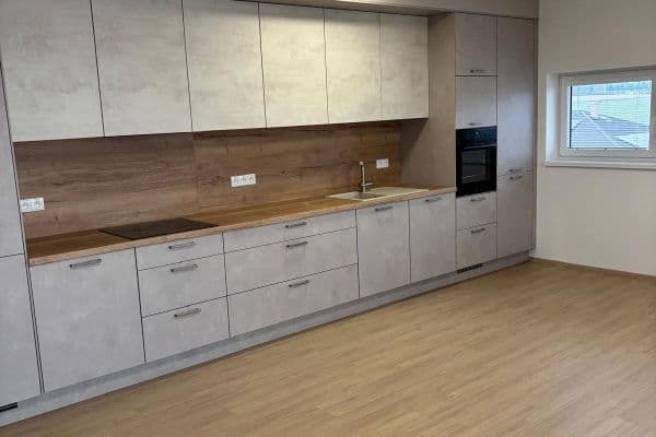 Pronájem bytu 2+kk 63 m², Východní, Ústí nad Orlicí Pronájem bytu 2+kk 63 m², Východní, Ústí nad Orlicí
