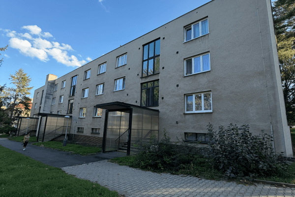 Prodej bytu 3+1 94 m², Na Magistrále, Kolín Prodej bytu 3+1 94 m², Na Magistrále, Kolín