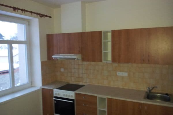 Pronájem bytu 2+kk 45 m², Dlouhomostecká, Liberec Pronájem bytu 2+kk 45 m², Dlouhomostecká, Liberec