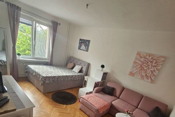 Prodej bytu 1+1 38 m², Střekovské nábřeží, Ústí nad Labem Prodej bytu 1+1 38 m², Střekovské nábřeží, Ústí nad Labem