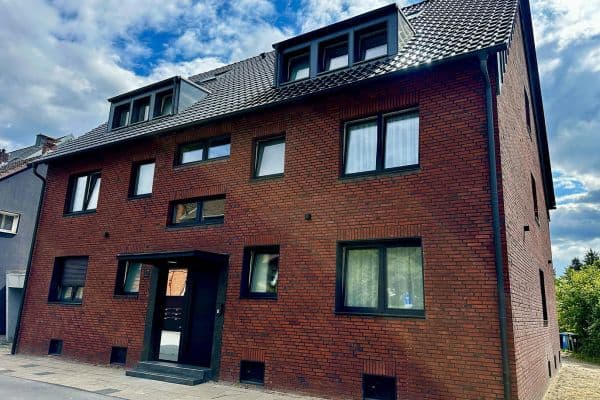 Pronájem bytu 3+1 55 m², Oberhausen Pronájem bytu 3+1 55 m², Oberhausen