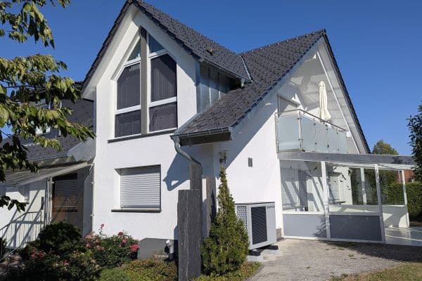 Prodej domu 247 m², pozemek 838 m², Bad Liebenzell Prodej domu 247 m², pozemek 838 m², Bad Liebenzell