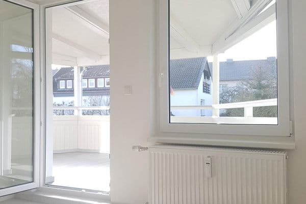 Pronájem bytu 3+1 67 m², Königsberger Straße 83, Wolfsburg, Dolní Sasko Pronájem bytu 3+1 67 m², Königsberger Straße 83, Wolfsburg, Dolní Sasko