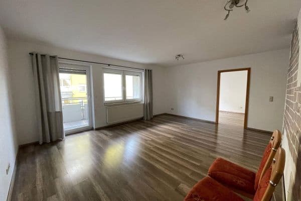 Prodej bytu 2+1 54 m², Steinsbergstraße 13, Sinsheim Prodej bytu 2+1 54 m², Steinsbergstraße 13, Sinsheim