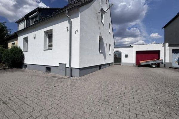 Prodej domu 113 m², pozemek 567 m², Florstadt Prodej domu 113 m², pozemek 567 m², Florstadt
