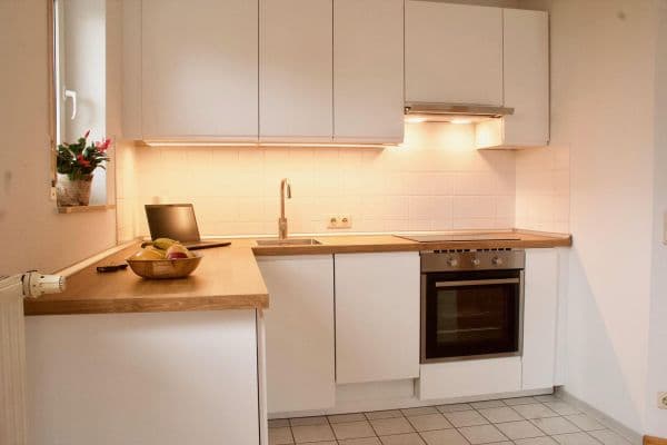 Pronájem bytu 1+1 41 m², Röntgenstrasse 20, Halle, Sasko-Anhaltsko Pronájem bytu 1+1 41 m², Röntgenstrasse 20, Halle, Sasko-Anhaltsko