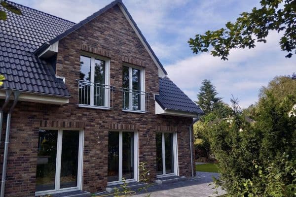 Pronájem domu 170 m², pozemek 355 m², Bönningstedt Pronájem domu 170 m², pozemek 355 m², Bönningstedt