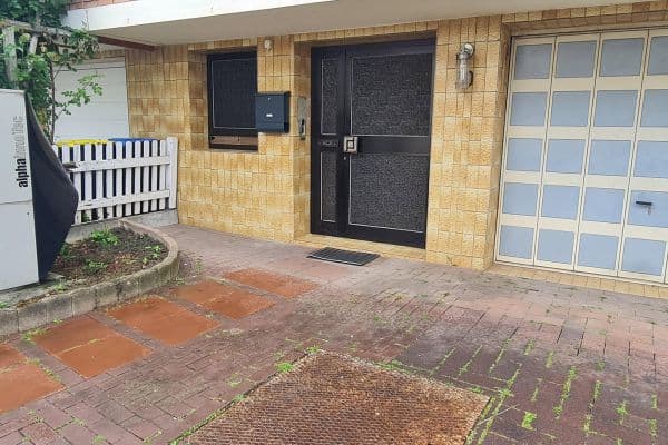 Prodej domu 145 m², pozemek 366 m², Weilerswist Prodej domu 145 m², pozemek 366 m², Weilerswist