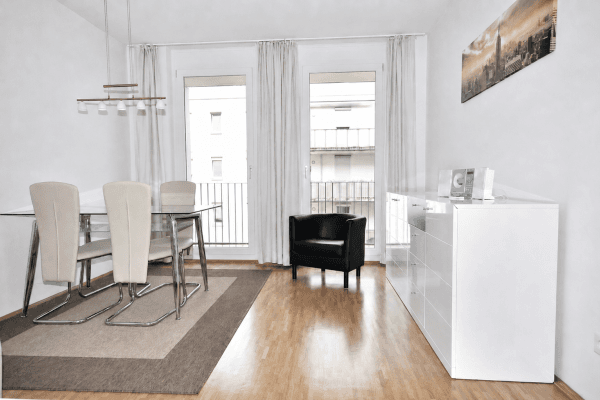 Pronájem bytu 2+1 54 m², Max-Friedlaender-Bogen 5, München, Bavorsko Pronájem bytu 2+1 54 m², Max-Friedlaender-Bogen 5, München, Bavorsko