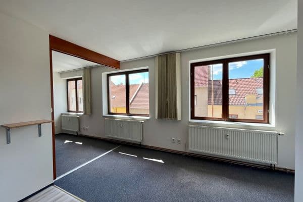 Pronájem bytu 2+kk 35 m², Kalouskova, SO POÚ Rousínov Pronájem bytu 2+kk 35 m², Kalouskova, SO POÚ Rousínov