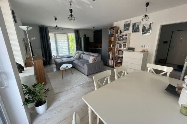 Pronájem bytu 3+kk 69 m², Vrbová, Kunice Pronájem bytu 3+kk 69 m², Vrbová, Kunice
