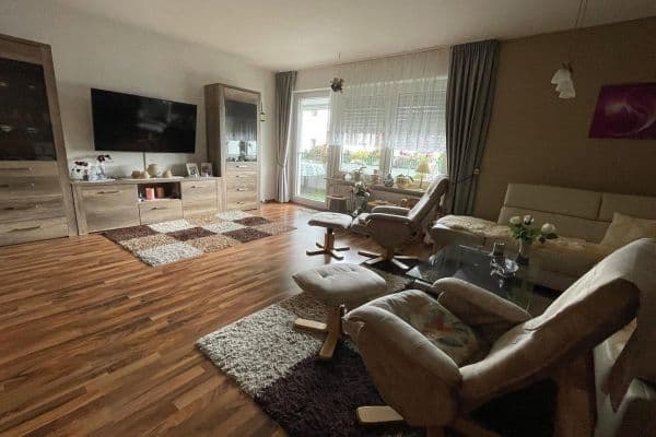 Pronájem bytu 4+1 95 m², Ziegeleiplatz 1, Osnabrück, Dolní Sasko Pronájem bytu 4+1 95 m², Ziegeleiplatz 1, Osnabrück, Dolní Sasko