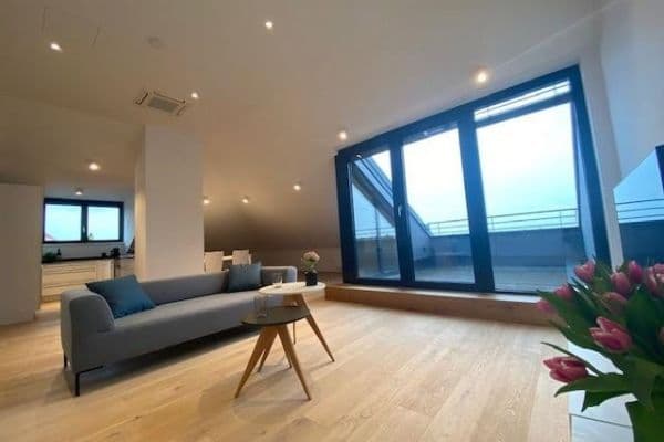 Pronájem bytu 2+kk 114 m², München, Bavorsko Pronájem bytu 2+kk 114 m², München, Bavorsko