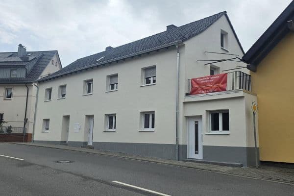 Pronájem bytu 3+1 72 m², Nibelungenstraße 701, Lautertal Pronájem bytu 3+1 72 m², Nibelungenstraße 701, Lautertal