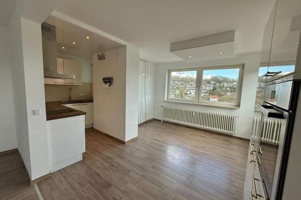 Pronájem bytu 3+kk 76 m², Stolzenthalstraße 24, Bad Soden-Salmünster, Hessen Pronájem bytu 3+kk 76 m², Stolzenthalstraße 24, Bad Soden-Salmünster, Hessen