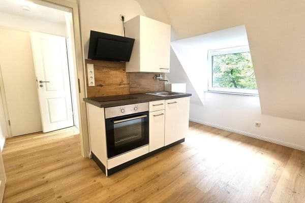 Pronájem bytu 1+1 25 m², Am Lohgraben 8, Hannover, Dolní Sasko Pronájem bytu 1+1 25 m², Am Lohgraben 8, Hannover, Dolní Sasko