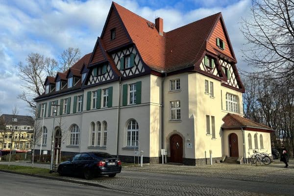 Pronájem bytu 4+1 143 m², Wilhelmstraße 4, Dallgow-Döberitz Pronájem bytu 4+1 143 m², Wilhelmstraße 4, Dallgow-Döberitz