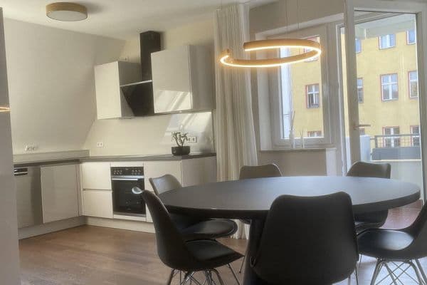 Pronájem bytu 2+1 69 m², Havelberger Straße 1, Berlin, Berlín Pronájem bytu 2+1 69 m², Havelberger Straße 1, Berlin, Berlín