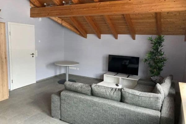 Pronájem bytu 1+1 33 m², Hattersheim Pronájem bytu 1+1 33 m², Hattersheim