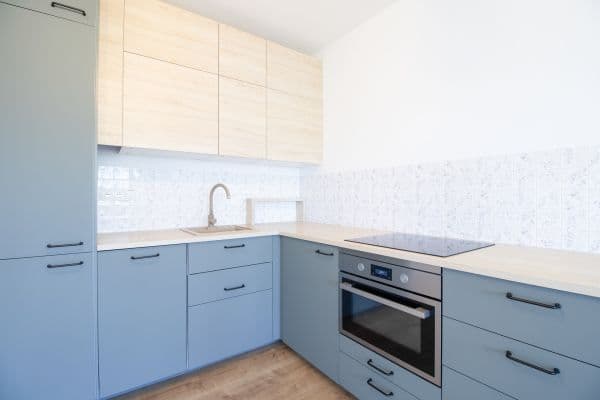 Pronájem bytu 2+kk 53 m², Armádní, Milovice Pronájem bytu 2+kk 53 m², Armádní, Milovice
