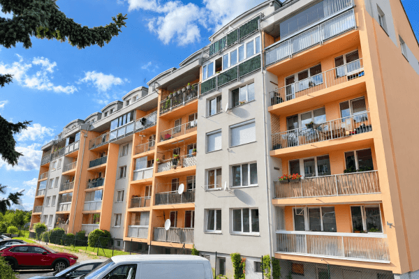 Prodej bytu 3+kk 73 m², Kmochova, SO POÚ Hostivice Prodej bytu 3+kk 73 m², Kmochova, SO POÚ Hostivice