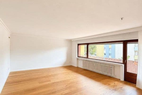 Prodej bytu 4+1 116 m², St. Anna Str. 125, Trier Prodej bytu 4+1 116 m², St. Anna Str. 125, Trier