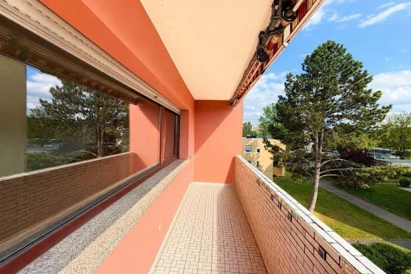 Prodej bytu 4+kk 116 m², St. Anna Str. 125, Trier, Porýní-Falc Prodej bytu 4+kk 116 m², St. Anna Str. 125, Trier, Porýní-Falc