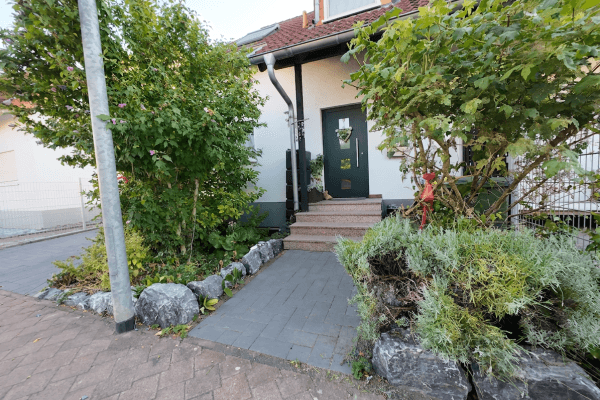 Prodej domu 133 m², pozemek 273 m², Gau-Odernheim Prodej domu 133 m², pozemek 273 m², Gau-Odernheim