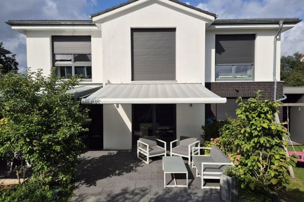 Prodej domu 165 m², pozemek 560 m², Ahrensburg Prodej domu 165 m², pozemek 560 m², Ahrensburg