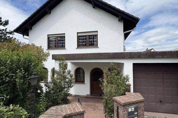 Prodej domu 195 m², pozemek 408 m², Ingelheim Prodej domu 195 m², pozemek 408 m², Ingelheim