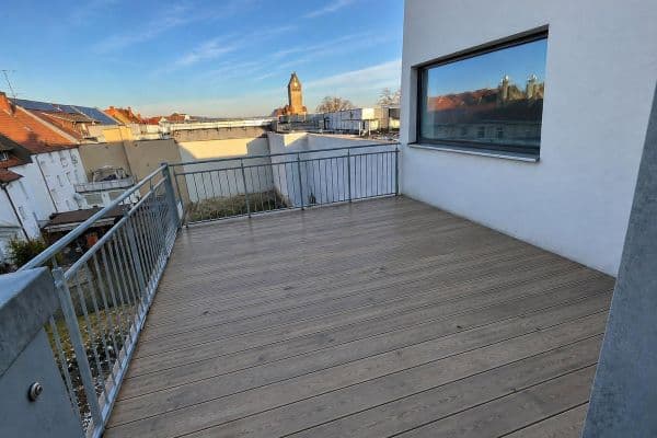 Pronájem bytu 4+1 138 m², August-Ruf-Straße 16, Singen Pronájem bytu 4+1 138 m², August-Ruf-Straße 16, Singen