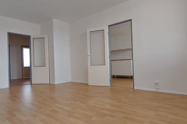 Prodej bytu 3+1 75 m², Krausova, Praha Prodej bytu 3+1 75 m², Krausova, Praha