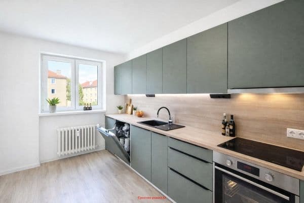 Pronájem bytu 2+1 52 m², Jana Švermy, Havířov-Město Pronájem bytu 2+1 52 m², Jana Švermy, Havířov-Město