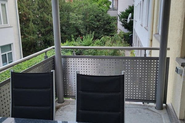 Pronájem bytu 2+kk 63 m², Rosenbergstr. 151, Stuttgart, Bádensko-Württembersko Pronájem bytu 2+kk 63 m², Rosenbergstr. 151, Stuttgart, Bádensko-Württembersko