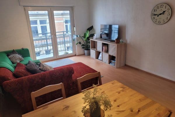 Pronájem bytu 3+1 96 m², Rüppurrer Str. 26, Karlsruhe Pronájem bytu 3+1 96 m², Rüppurrer Str. 26, Karlsruhe