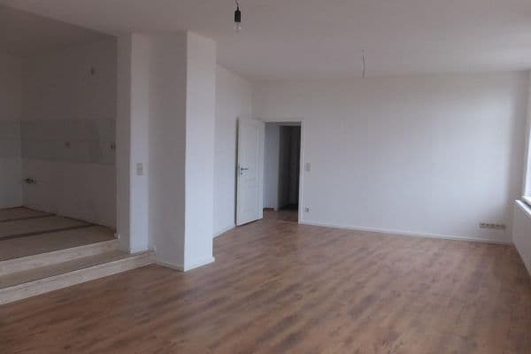 Pronájem bytu 4+1 116 m², Domstraße 3a, Merseburg Pronájem bytu 4+1 116 m², Domstraße 3a, Merseburg