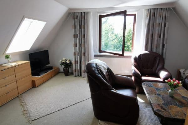 Pronájem bytu 1+kk 34 m², Hamburg, Hamburg Pronájem bytu 1+kk 34 m², Hamburg, Hamburg