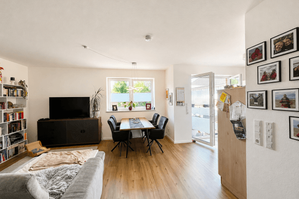 Pronájem bytu 4+1 88 m², Dinklage Pronájem bytu 4+1 88 m², Dinklage