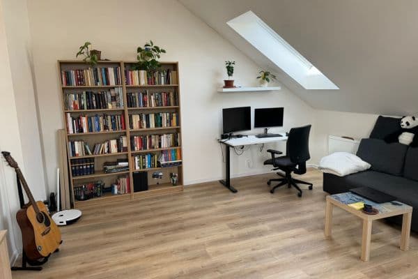 Pronájem bytu 1+kk 69 m², Grafická, Praha Pronájem bytu 1+kk 69 m², Grafická, Praha