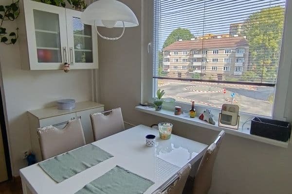 Prodej bytu 3+1 74 m², Albieriho, SO POÚ Jaroměř Prodej bytu 3+1 74 m², Albieriho, SO POÚ Jaroměř