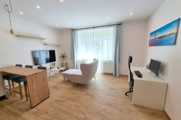 Pronájem bytu 2+kk 49 m², Na Hanspaulce, Praha Pronájem bytu 2+kk 49 m², Na Hanspaulce, Praha