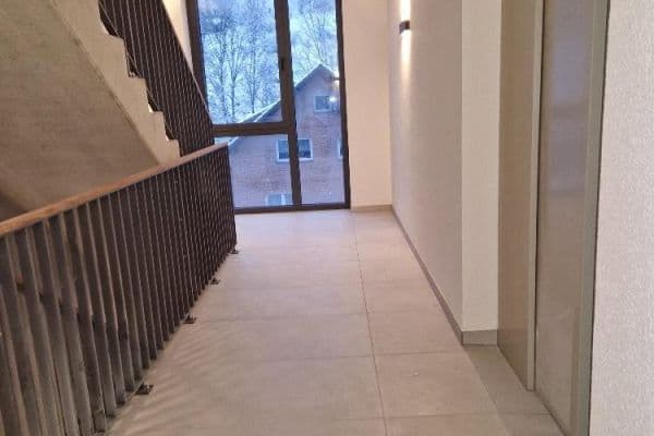 Pronájem bytu 3+1 89 m², Lindenstockstraße 31 a, Gummersbach Pronájem bytu 3+1 89 m², Lindenstockstraße 31 a, Gummersbach