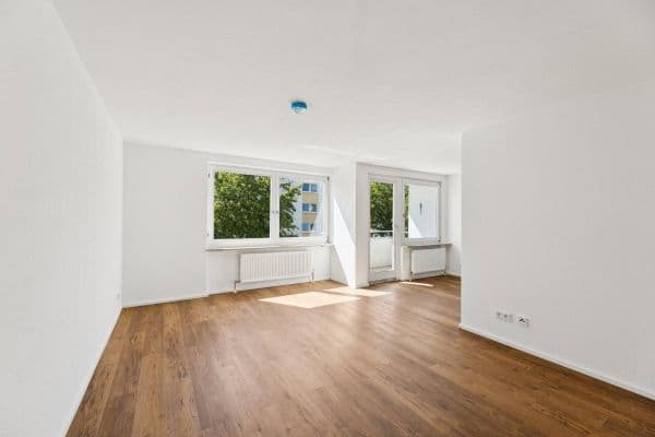 Prodej bytu 3+kk 77 m², Röntgenstraße 36, Amberg Prodej bytu 3+kk 77 m², Röntgenstraße 36, Amberg