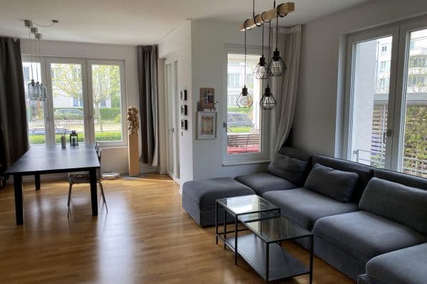 Prodej bytu 3+1 120 m², Berlin, Berlín Prodej bytu 3+1 120 m², Berlin, Berlín