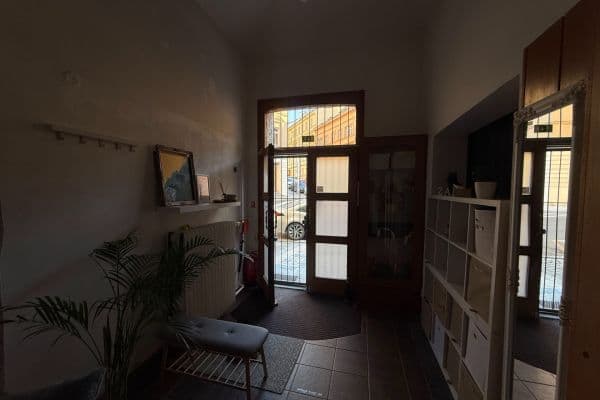 Pronájem nebytového prostoru 52 m², Prokopova, Praha Pronájem nebytového prostoru 52 m², Prokopova, Praha
