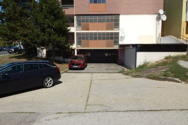 Prodej garáže 16 m², Majerníkova, Prodej garáže 16 m², Majerníkova,