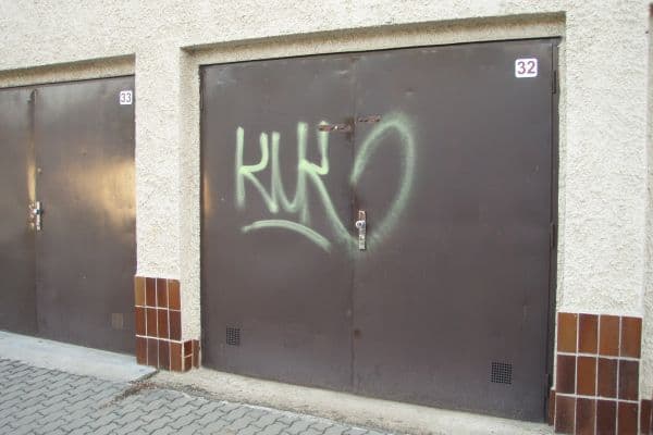 Pronájem garáže 18 m², Brno Pronájem garáže 18 m², Brno